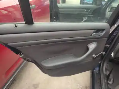 Veículo de Sucata bmw serie 3 touring (e46) 318i do ano 2002 alimentado n42b20a