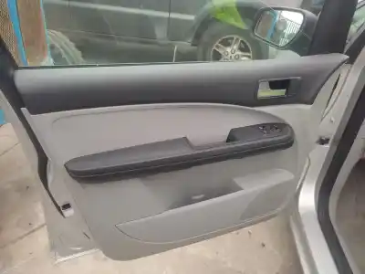 Здавання транспортного засобу ford focus c-max (cap) 1.6 16v cat року 2005 потужний hwda