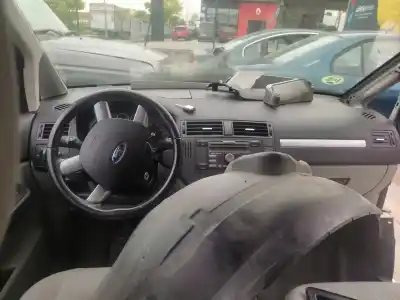 Здавання транспортного засобу ford focus c-max (cap) 1.6 16v cat року 2005 потужний hwda