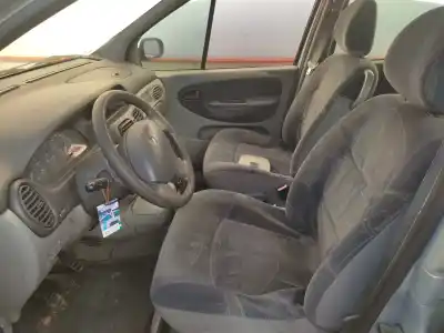 Здавання транспортного засобу renault scenic (ja..) 1.9 dci authentique року 2001 потужний f9q732