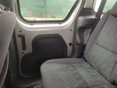 Veículo de Sucata ford tourneo connect (tc7) 1.8 tdci cat do ano 2008 alimentado rwpa