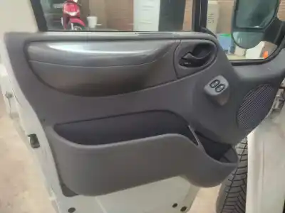 Veicolo di demolizione ford transit mod. 2000 combi 2.0 tde cat dell'anno 2006 alimentato abfa