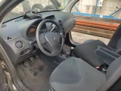 Veículo de Sucata citroen c3 i (fc_, fn_) 1.4 i do ano 2004 alimentado kfv