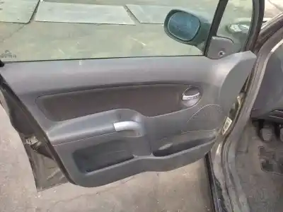 Veículo de Sucata citroen c3 i (fc_, fn_) 1.4 i do ano 2004 alimentado kfv