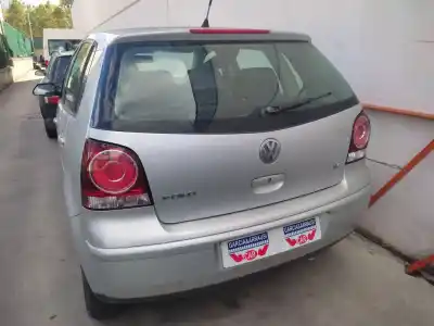 Veículo de Sucata volkswagen polo (9n_, 9a_) 1.4 16v do ano 2006 alimentado bud