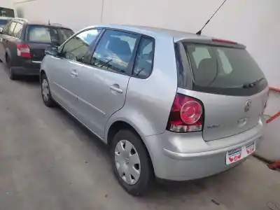 Veículo de Sucata volkswagen polo (9n_, 9a_) 1.4 16v do ano 2006 alimentado bud