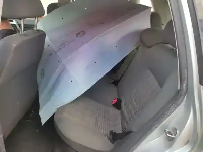 Veículo de Sucata volkswagen polo (9n_, 9a_) 1.4 16v do ano 2006 alimentado bud