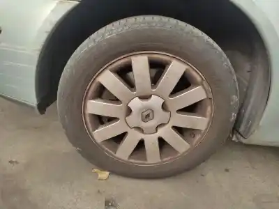 Veículo de Sucata renault laguna ii (bg0/1_) 1.9 dci (bg08, bg0g) do ano 2002 alimentado f9q 750