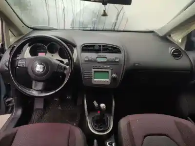 Sloopvoertuig seat altea (5p1) 1.6 van het jaar 2004 aangedreven bgu