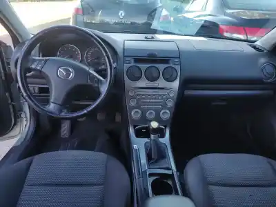 Здавання транспортного засобу mazda 6 hatchback (gg) 1.8 року 2003 потужний l813