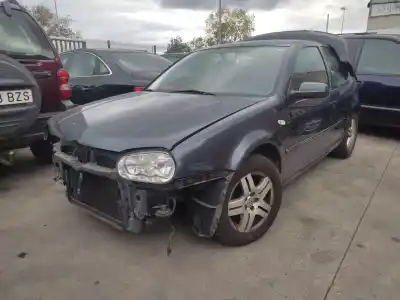 Scrapping Vehicle VOLKSWAGEN GOLF IV (1J1) 1.6 16V of the year 2000 powered AUS