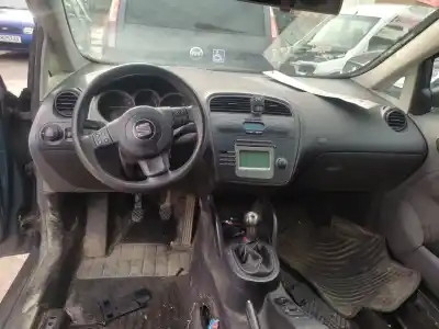 Vehicul casat seat altea (5p1) 1.6 al anului 2006 alimentat bgu