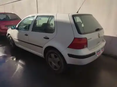 Veículo de Sucata volkswagen golf iv (1j1) 1.9 tdi do ano 1999 alimentado agr