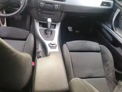 Veicolo di demolizione bmw 3 (e90) 320 d dell'anno 2008 alimentato n47d20a