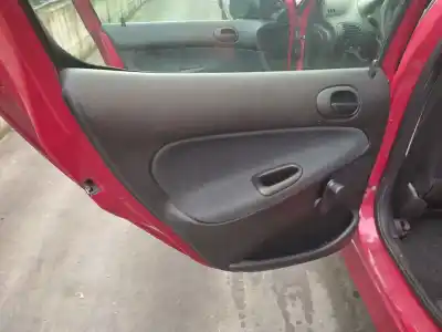 Veículo de Sucata peugeot 206 fastback (2a/c) 1.4 i do ano 2003 alimentado kfw