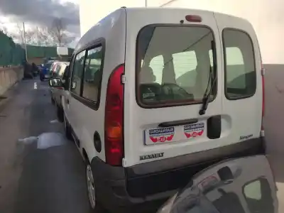 Veículo de Sucata renault kangoo (kc0/1_) 1.5 dci (kc07) do ano 2003 alimentado k9k700