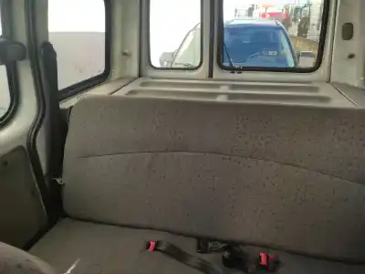 Veículo de Sucata renault kangoo (kc0/1_) 1.5 dci (kc07) do ano 2003 alimentado k9k700