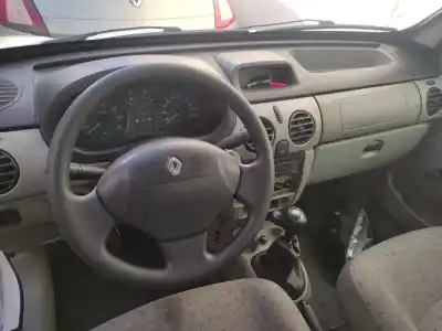 Veículo de Sucata renault kangoo (kc0/1_) 1.5 dci (kc07) do ano 2003 alimentado k9k700