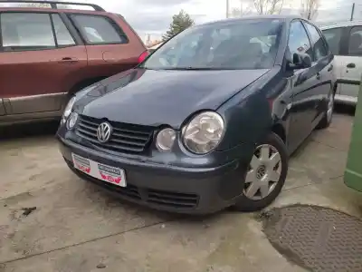 Veículo de Sucata VOLKSWAGEN POLO (9N_, 9A_) 1.9 TDI do ano 2002 alimentado ATD