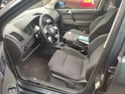 Veículo de Sucata volkswagen polo (9n_, 9a_) 1.9 tdi do ano 2002 alimentado atd