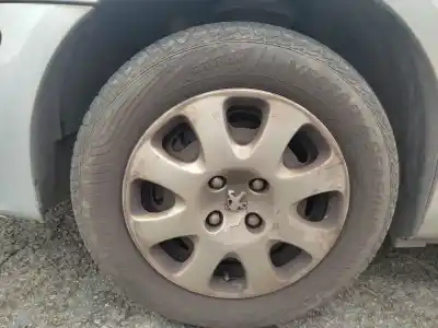 Veículo de Sucata peugeot 307 (3a/c) 1.6 hdi 110 do ano 2005 alimentado 9hy