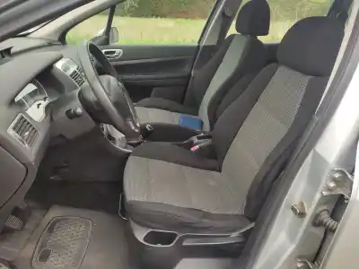 Veículo de Sucata peugeot 307 (3a/c) 1.6 hdi 110 do ano 2005 alimentado 9hy