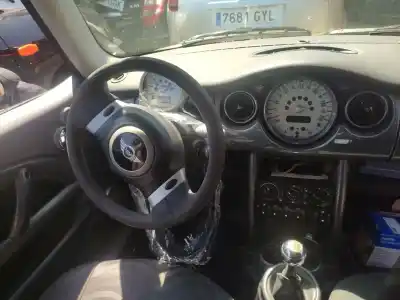 Здавання транспортного засобу mini mini (r50, r53) one d року 2003 потужний 1nd