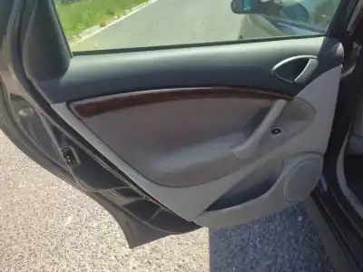 Veículo de Sucata citroen c5 i (dc_) 2.0 hdi (dcrhzb, dcrhze) do ano 2004 alimentado rhz