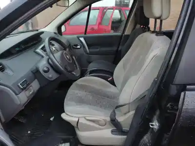 Здавання транспортного засобу renault scenic iii grand dynamique року 2008 потужний f9q818