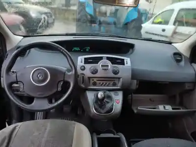 Здавання транспортного засобу renault scenic iii grand dynamique року 2008 потужний f9q818