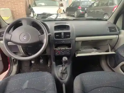 Scrapping Vehicle renault clio ii (bb_, cb_) 1.2 (bb0a, bb0f, bb10, bb1k, bb28, bb2d, bb2h, cb0a,... of the year 2001 powered d7f726
