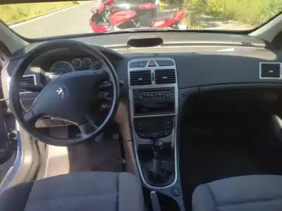 Veículo de Sucata peugeot 307 (3a/c) 1.6 16v do ano 2004 alimentado nfu