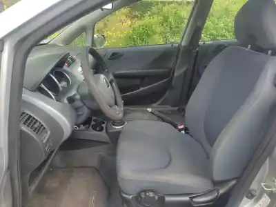 Vehicul casat honda jazz ii (gd_, ge3, ge2) 1.2 i-dsi (gd5, ge2) al anului 2002 alimentat l12a1