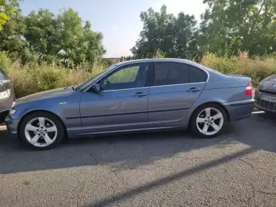 Veicolo di demolizione bmw 3 (e46) 318 i dell'anno 2004 alimentato n46b20a