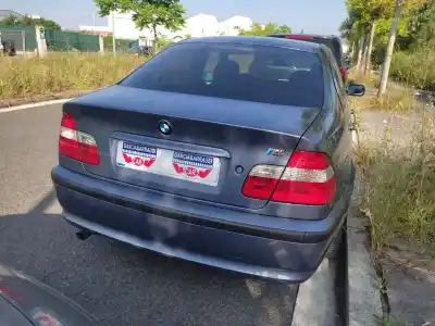 Veicolo di demolizione bmw 3 (e46) 318 i dell'anno 2004 alimentato n46b20a