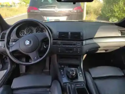 Veicolo di demolizione bmw 3 (e46) 318 i dell'anno 2004 alimentato n46b20a