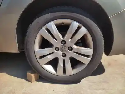 Veicolo di demolizione peugeot 5008 (0u_, 0e_) 1.6 hdi dell'anno 2013 alimentato 9h05