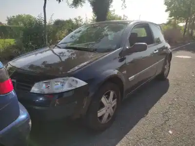 Scrapping Vehicle RENAULT MEGANE II (BM0/1_, CM0/1_)  of the year 2004 powered F9Q800