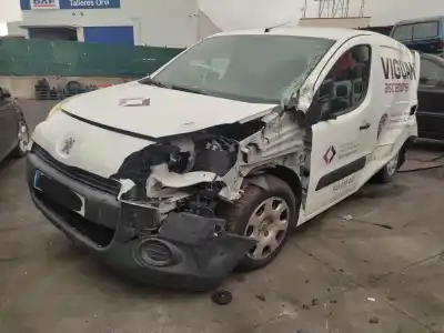 Véhicule à la ferraille PEUGEOT PARTNER ORIGIN FURGONETA/MONOVOLUMEN (G_)  de l'année 2014 alimenté 9H06