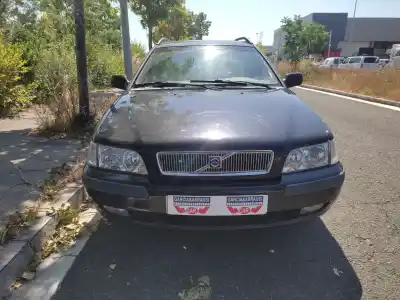 Здавання транспортного засобу volvo   року 2002 потужний b 4184 sj