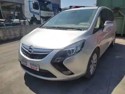 Здавання транспортного засобу OPEL ZAFIRA TOURER C (P12)  року 2012 потужний A20DT