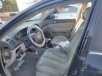 Sloopvoertuig hyundai sonata (nf) 2.0 crdi cat van het jaar 2006 aangedreven d4ea