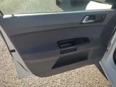 Veículo de Sucata volkswagen polo (9n_, 9a_) 1.2 12v do ano 2002 alimentado azq