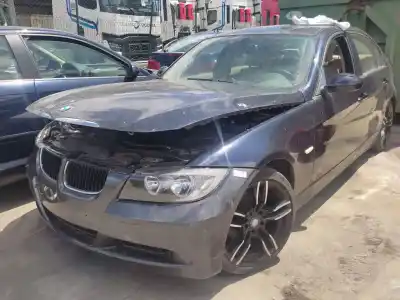 Scrapping Vehicle BMW 3 (E90)  of the year 2006 powered N46B20B
