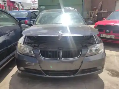 Veicolo di demolizione bmw 3 (e90) 320 i dell'anno 2006 alimentato n46b20b