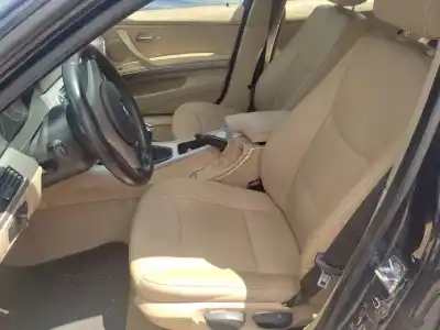 Veicolo di demolizione bmw 3 (e90) 320 i dell'anno 2006 alimentato n46b20b