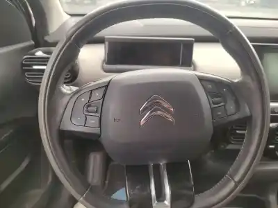 Hurda Aracı citroen c4 cactus 1.2 vti 82 yılın 2015 güçlü hm01