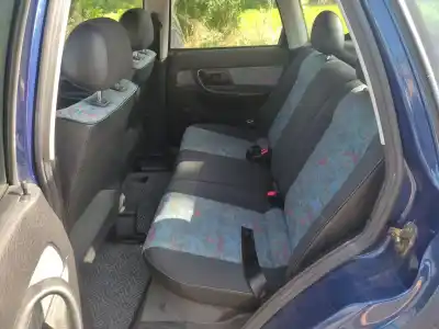 Veículo de Sucata seat ibiza ii (6k1) 1.4 i do ano 1998 alimentado apq