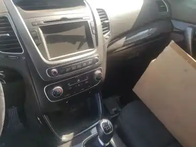 Vehicul casat KIA SORENTO II (XM)  al anului 2014 alimentat D4HB