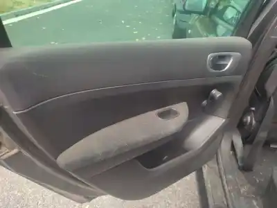 Здавання транспортного засобу peugeot 307 sw (3h) 1.6 16v року 2004 потужний nfu
